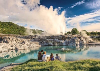 Geothermal Valley Te Puia Rotorua Tour