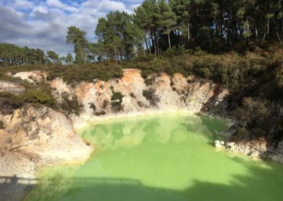 Green Lake - Devil's Path Wai O Tapu