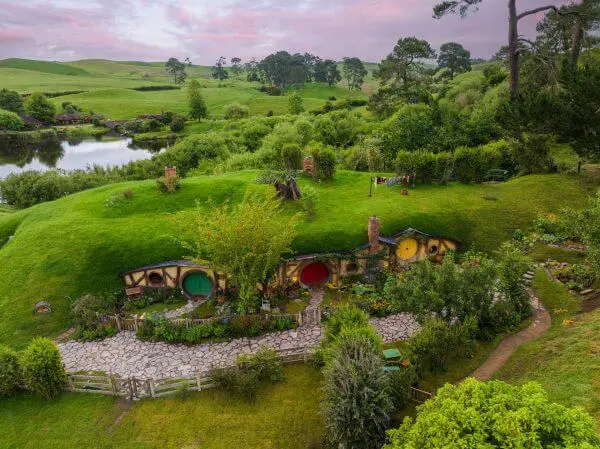 hobbiton evening tour