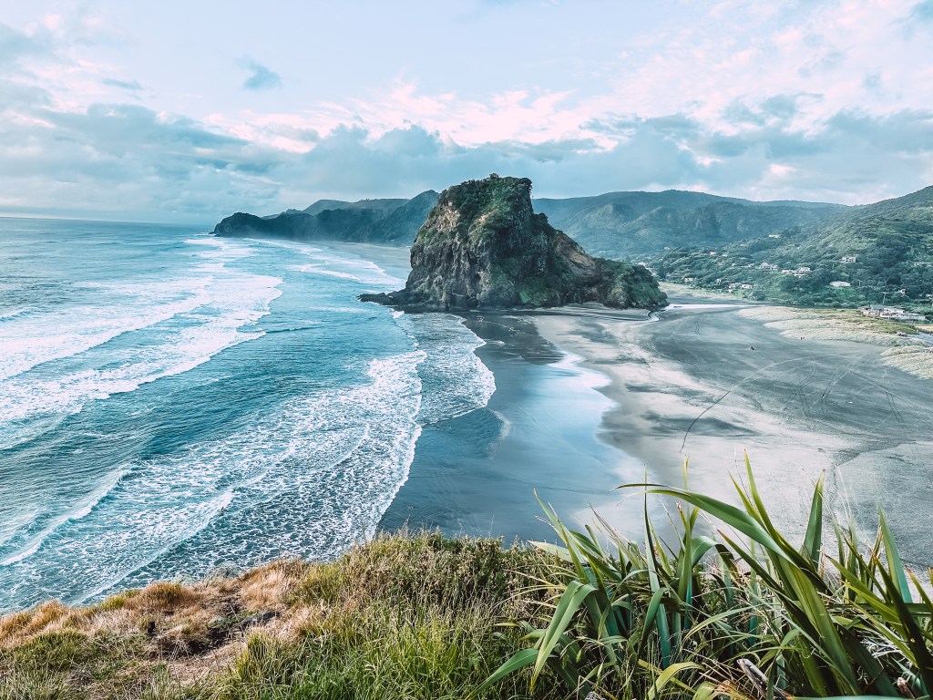 Karekare Beach