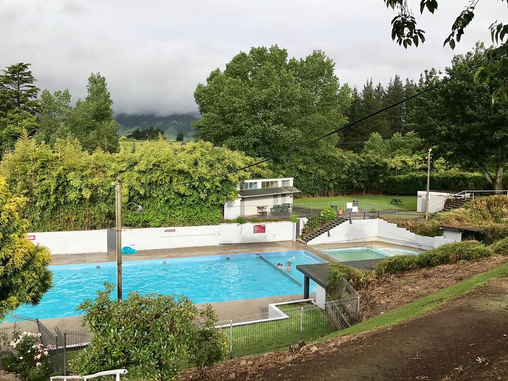 Opal Hot Springs