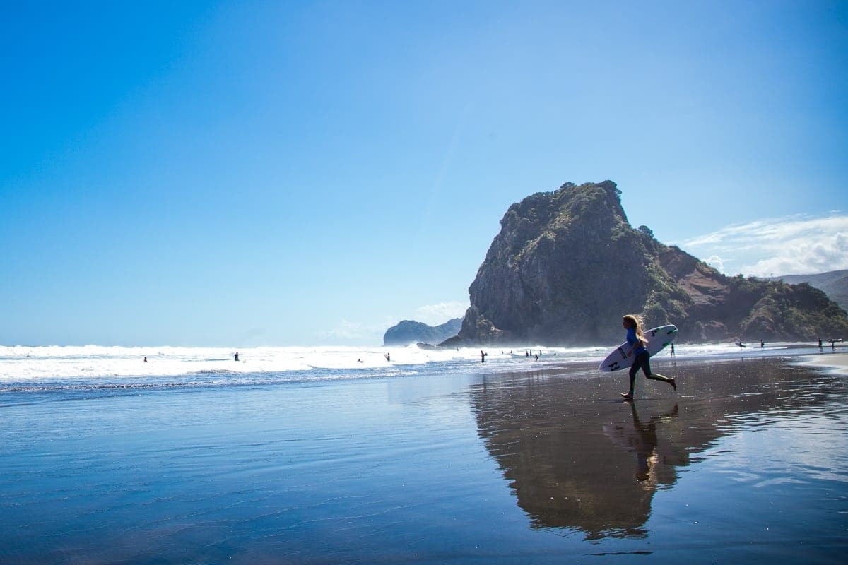 piha-beach-surfer