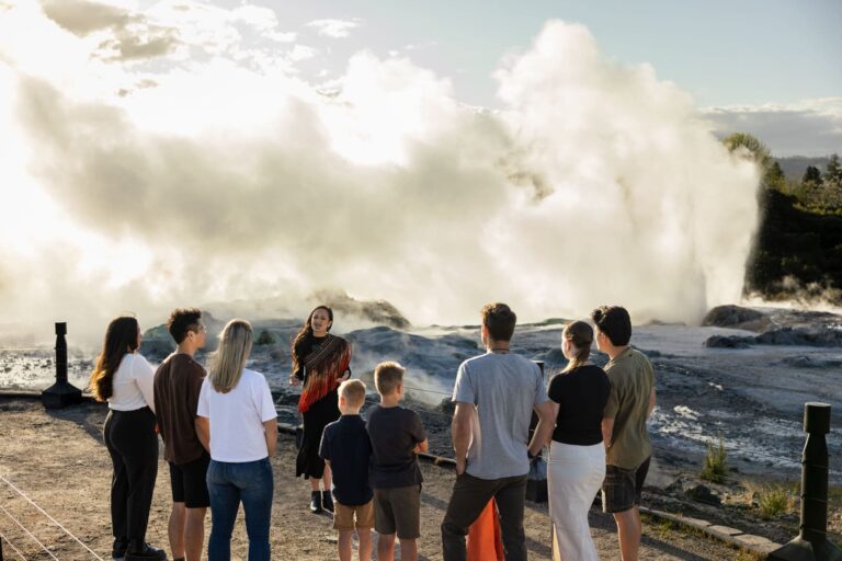 Rotorua Geothermal Experience Private Tour